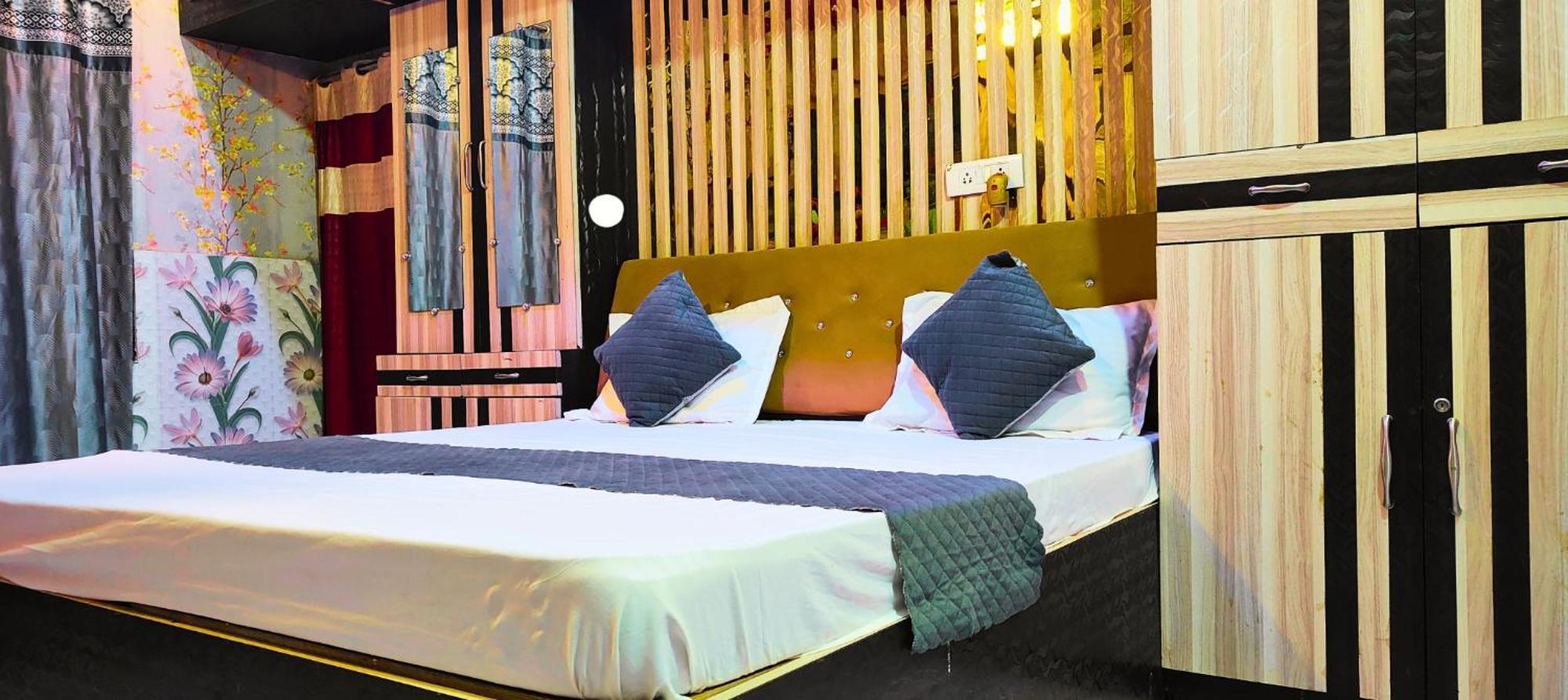 Ramayana Grand Hotel Ayodhya Exterior photo