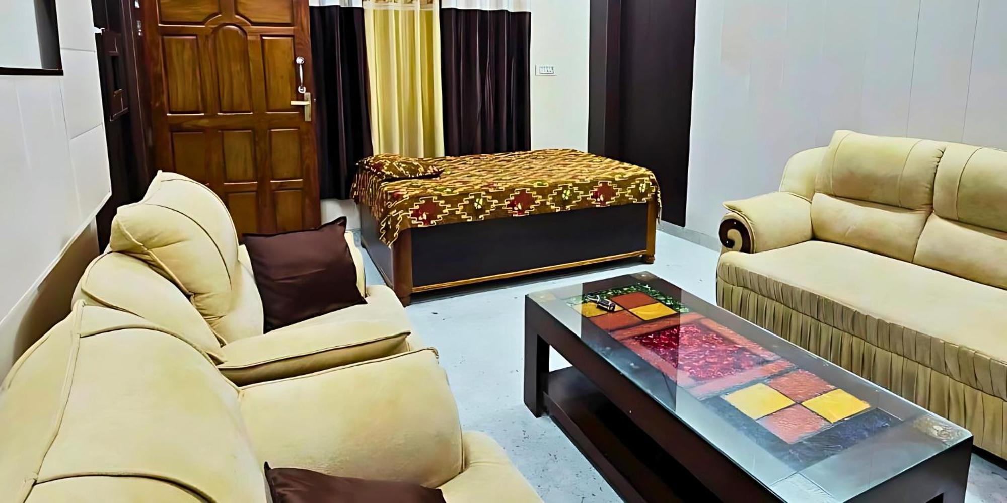 Ramayana Grand Hotel Ayodhya Exterior photo